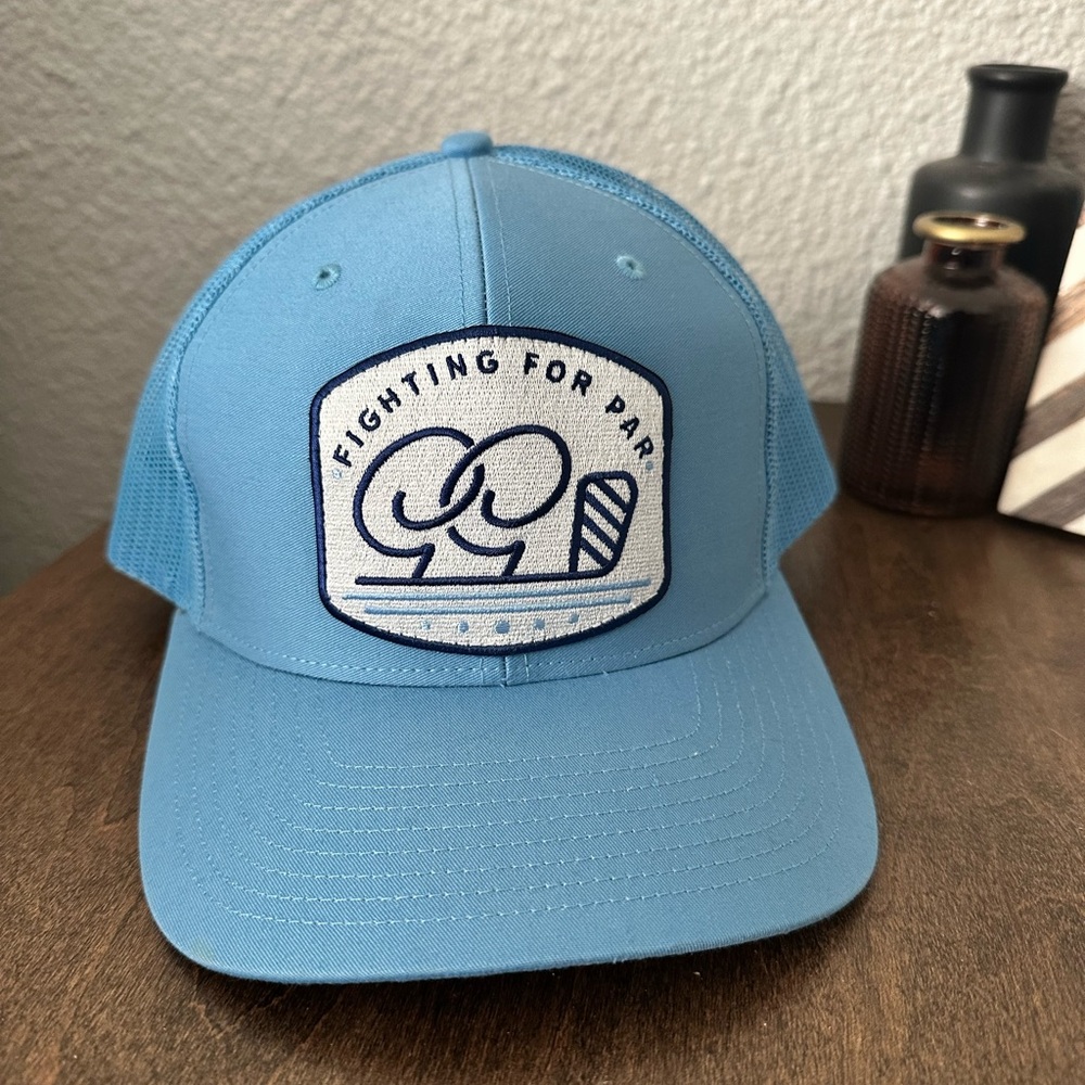 GoodGood Blue Fighting for Par Cap